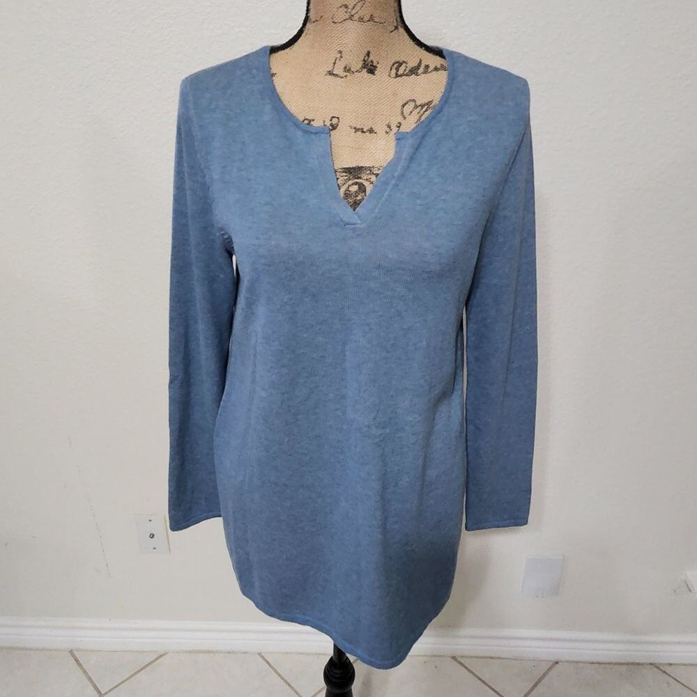 J. JILL super soft blue v-neck tunic size‎ XS